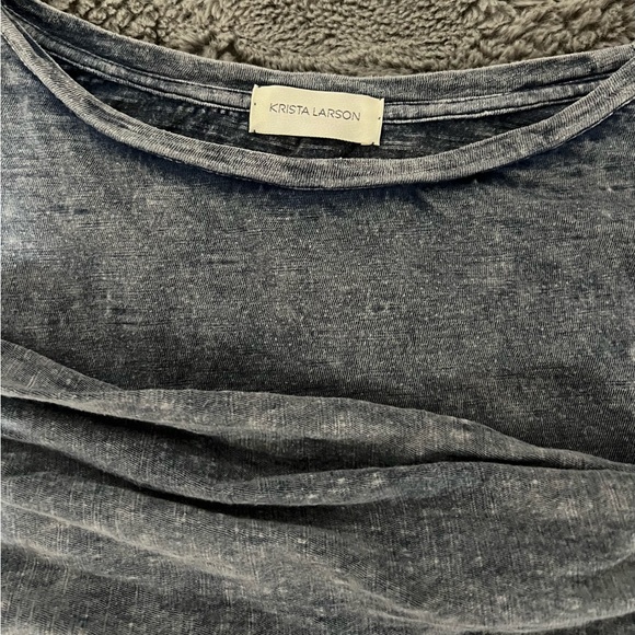 Krista Larson Asymmetrical Hem Blue Long Sleeve Top Excellent - Picture 5 of 5